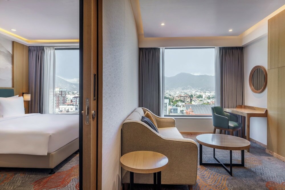 Фото Holiday Inn Express Kathmandu Naxal