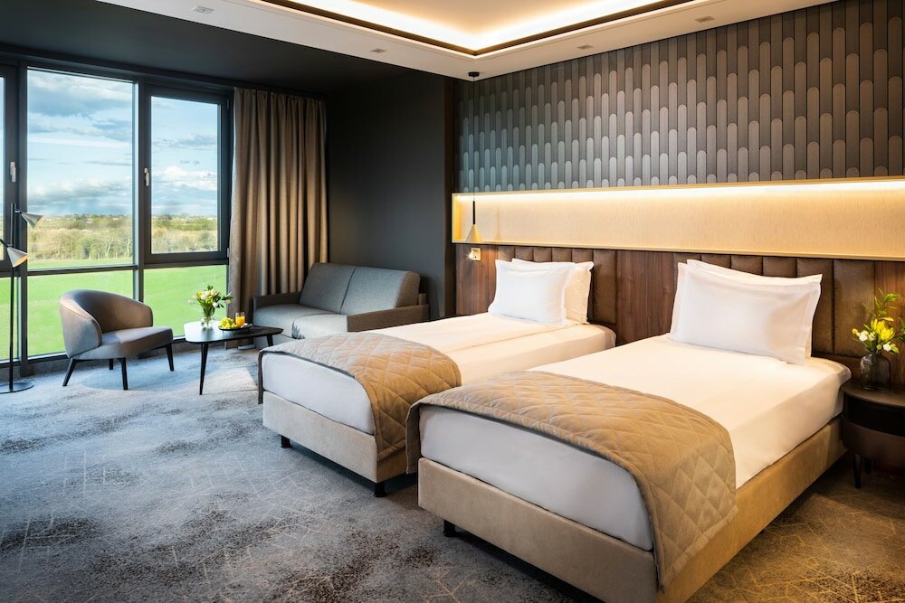 Фото Kings Valley Medical & SPA Hotel