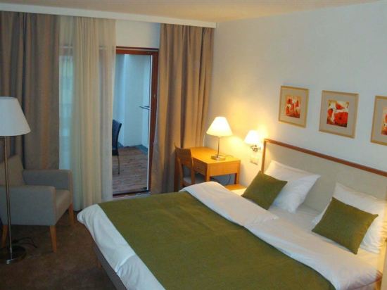 Фото Hotel Castle Garden