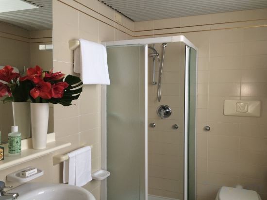 Фото Starhotels Cristallo Palace