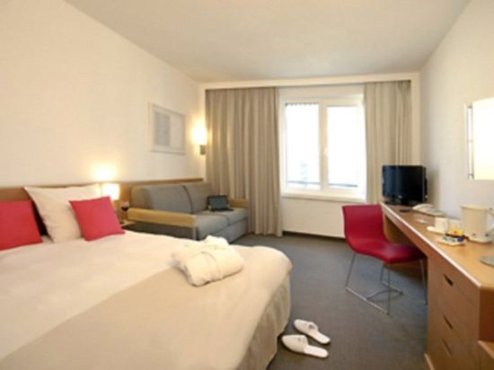 Фото Novotel Cologne City