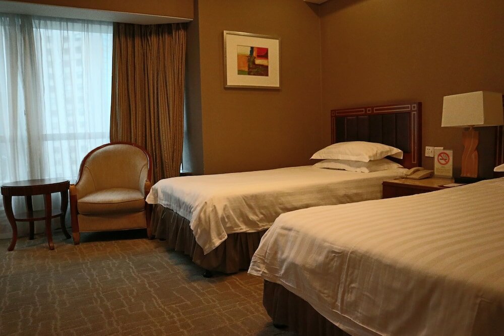 Фото Everbright Convention & Exhibition Centre Hotel