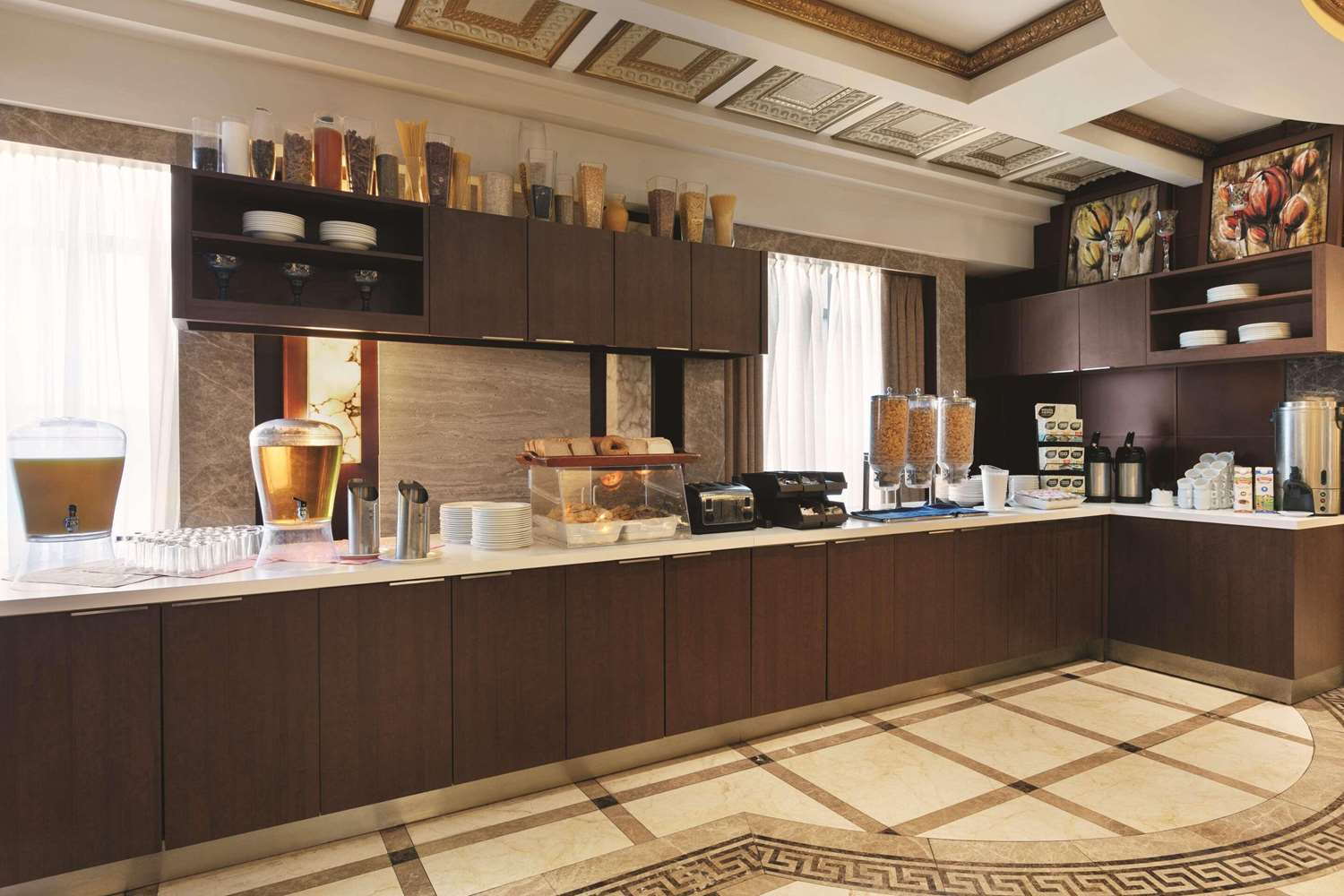 Фото Radisson Toronto Airport West