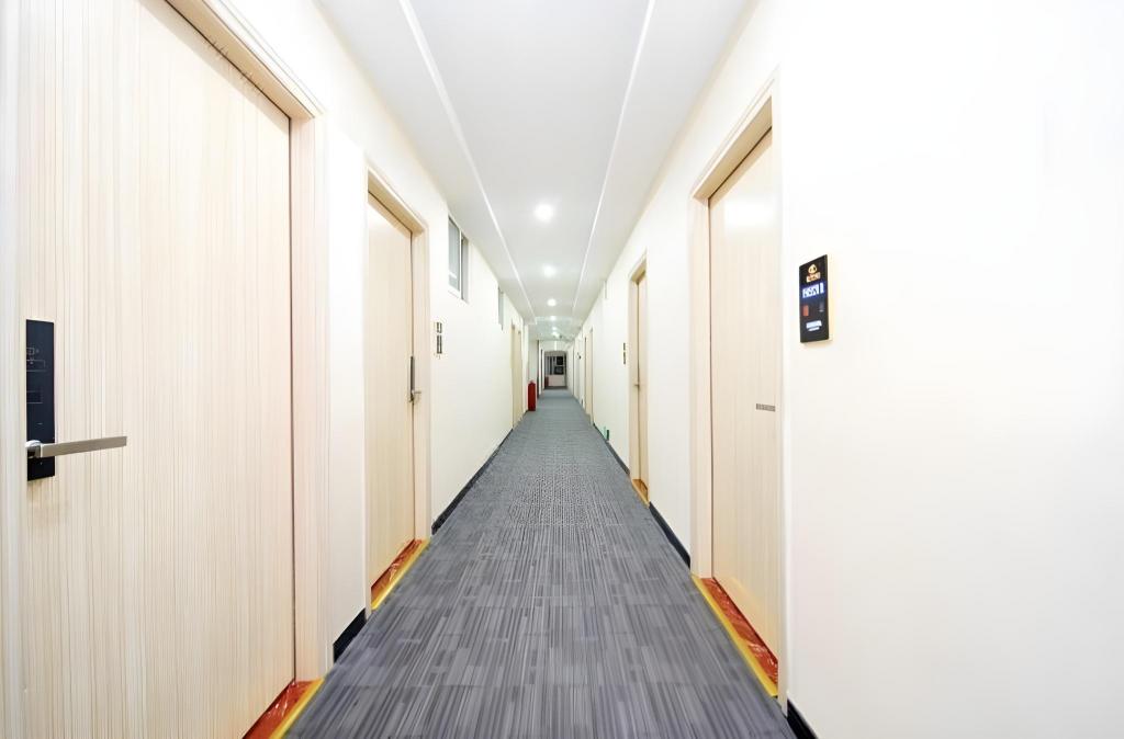 Фото Yingfengyuan Hotel