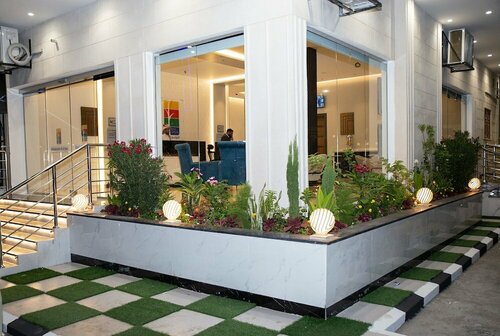 Гостиница Almawasem Alarbaa Hotel Suites в Табуке