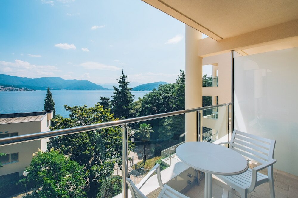 Фото Iberostar Waves Herceg Novi