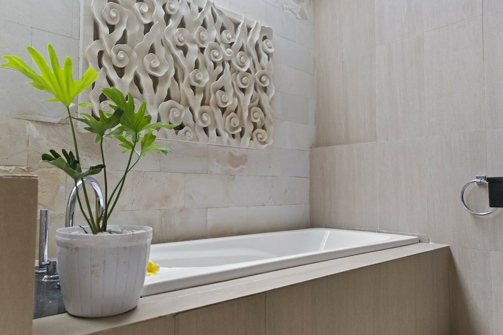 Фото Abian Harmony Hotel