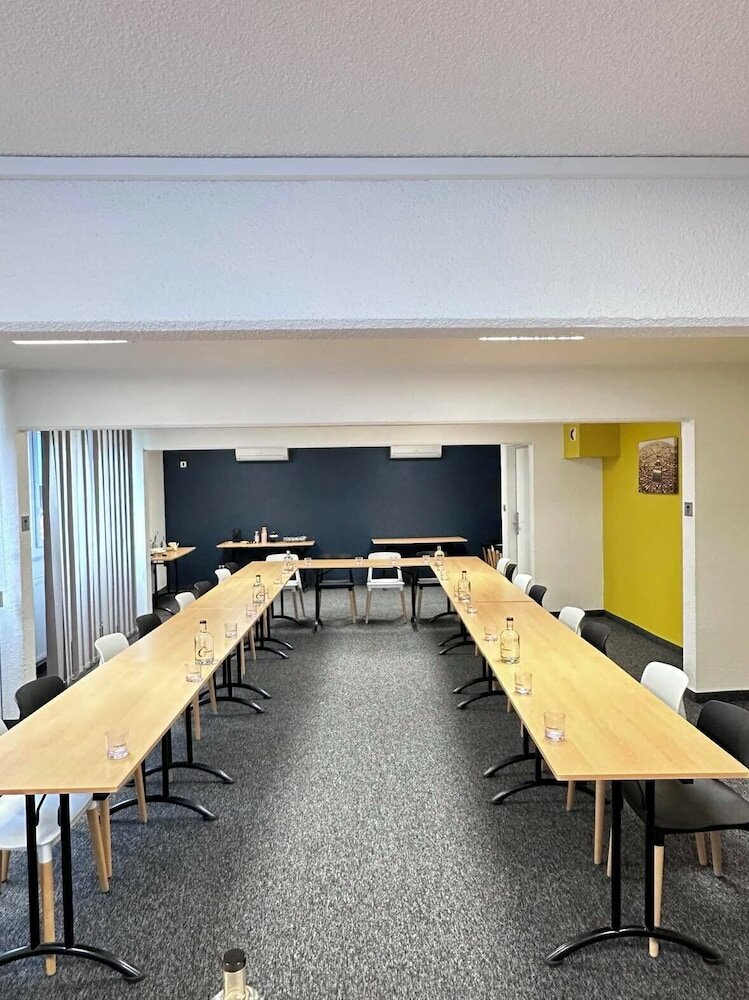 Фото The Originals City, Hotel Ariane, Toulouse