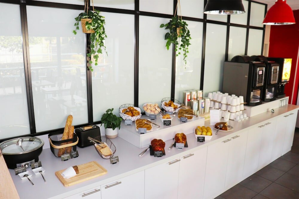 Фото Kyriad Lyon Est - Stadium - Eurexpo