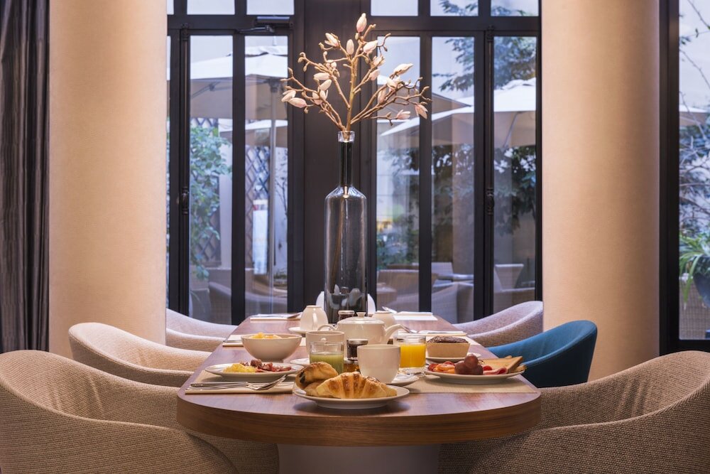 Фото Hôtel Le Walt Paris