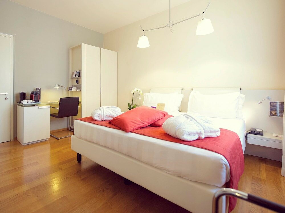 Фото Hotel Mercure Milano Solari 