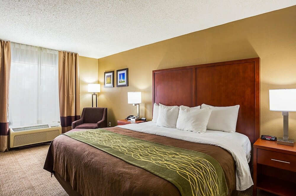 Фото Comfort Inn University Area
