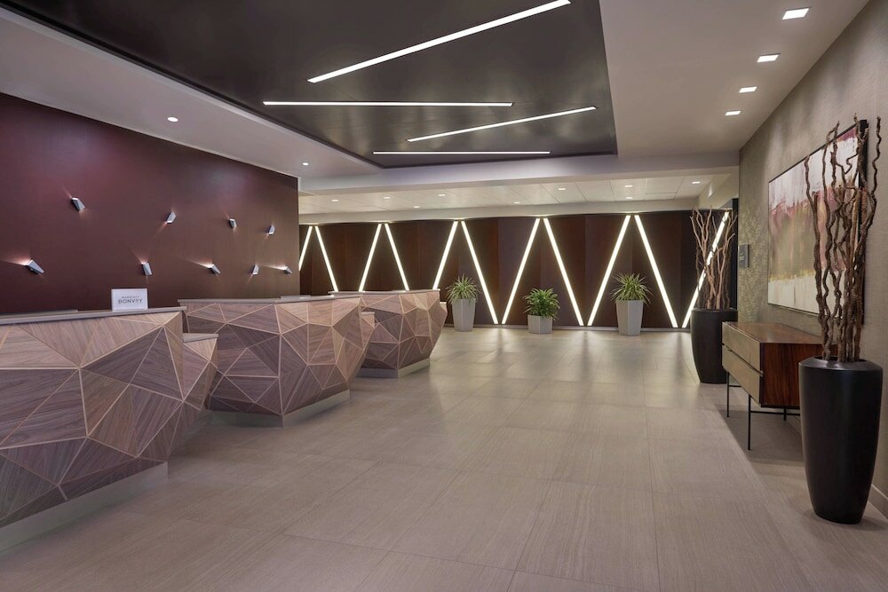 Фото TownePlace Suites by Marriott Oshawa