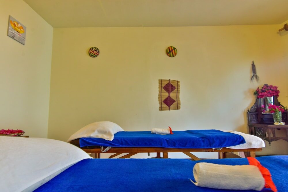 Фото Kena Beach Hotel