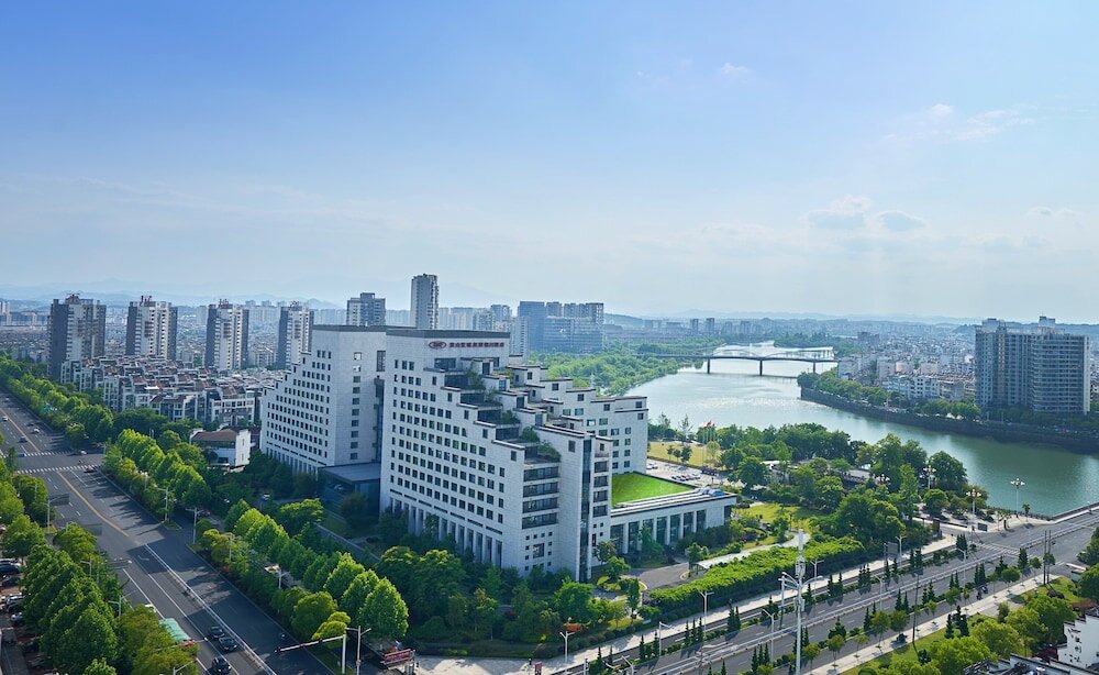 Фото Crowne Plaza Huangshan Yucheng