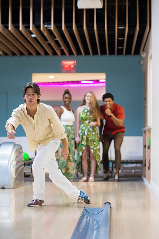 Фото Margaritaville Beach Resort Nassau