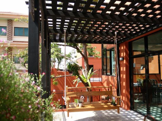 Фото Baansuanprannok Hotel