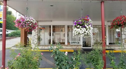 Гостиница Cougar Land Motel в Пуллмане