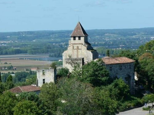 Гостиница Le Pontet в Марманде