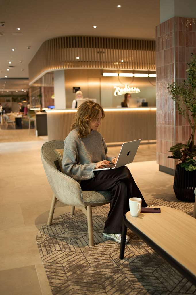 Фото Radisson Hotel Leipzig