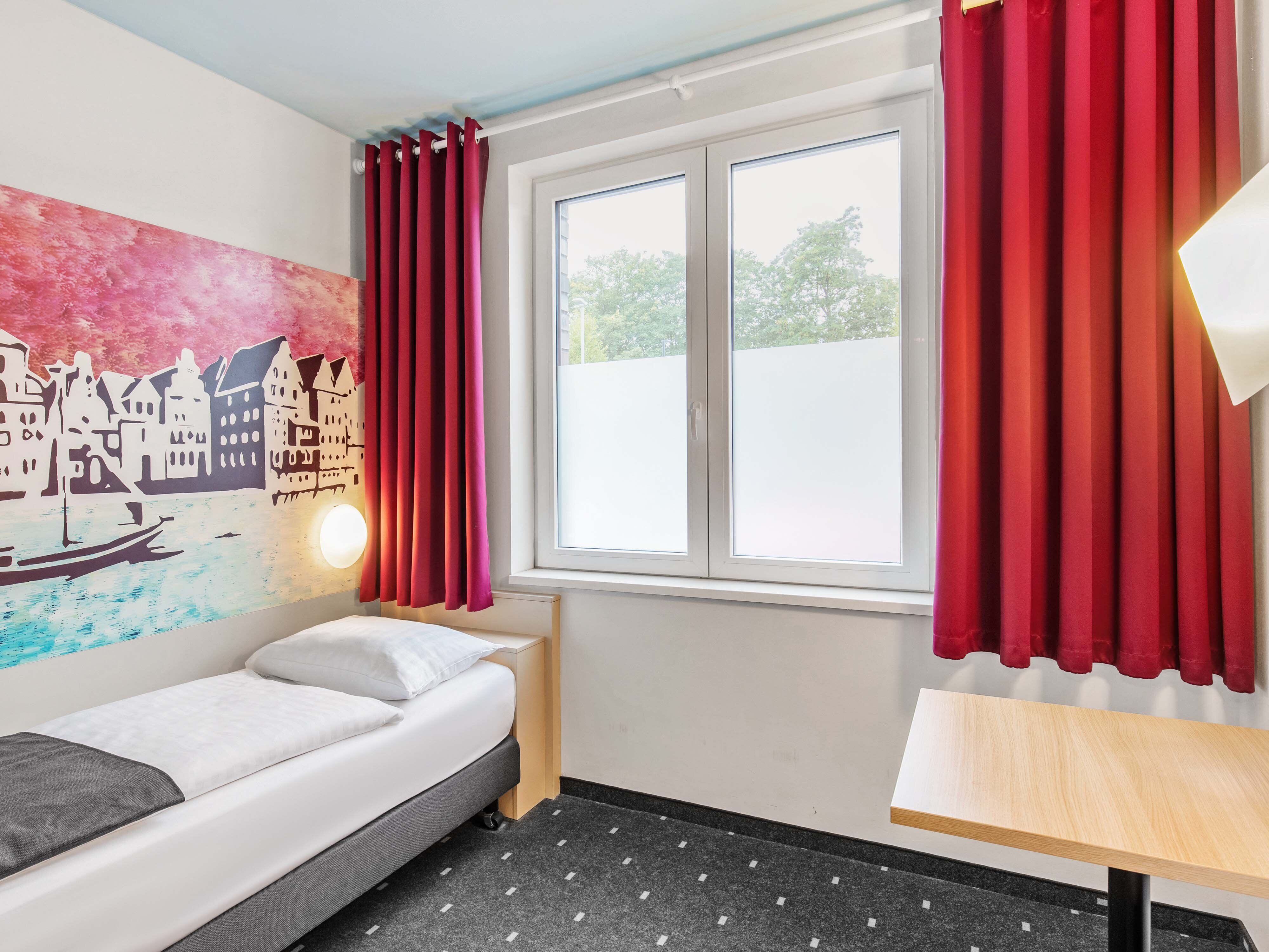 Фото B&b Hotel Lüneburg