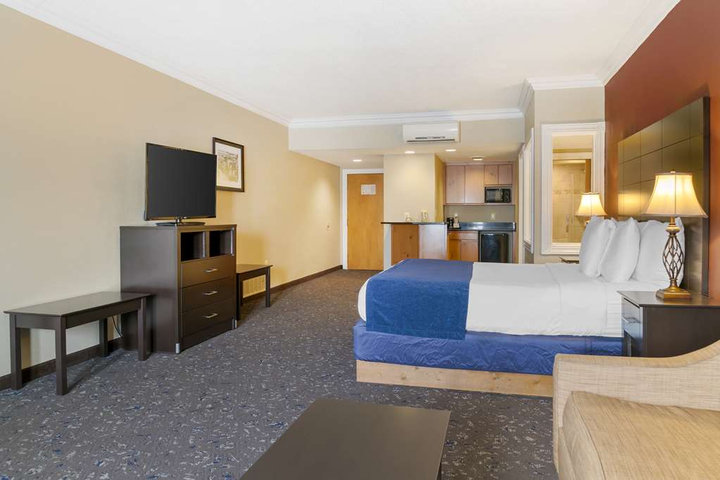 Фото Best Western Greenfield Inn