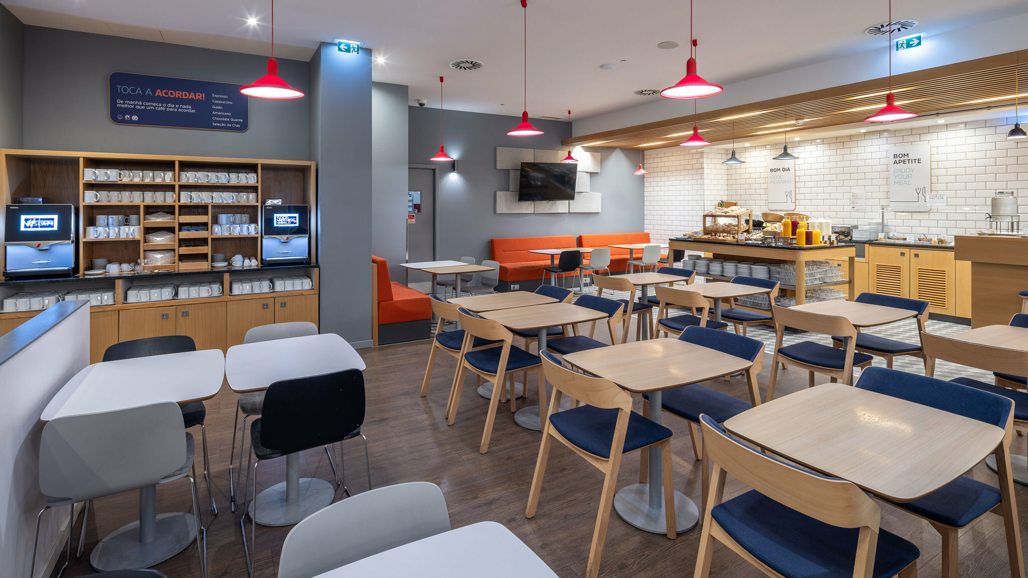 Фото Holiday Inn Express Porto City Center, an Ihg Hotel