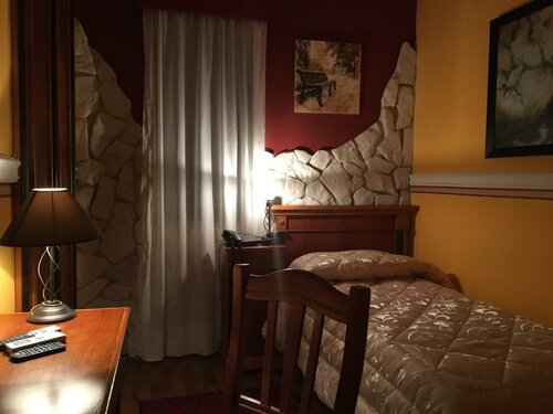 Гостиница Hotel Amadeus в Казерте