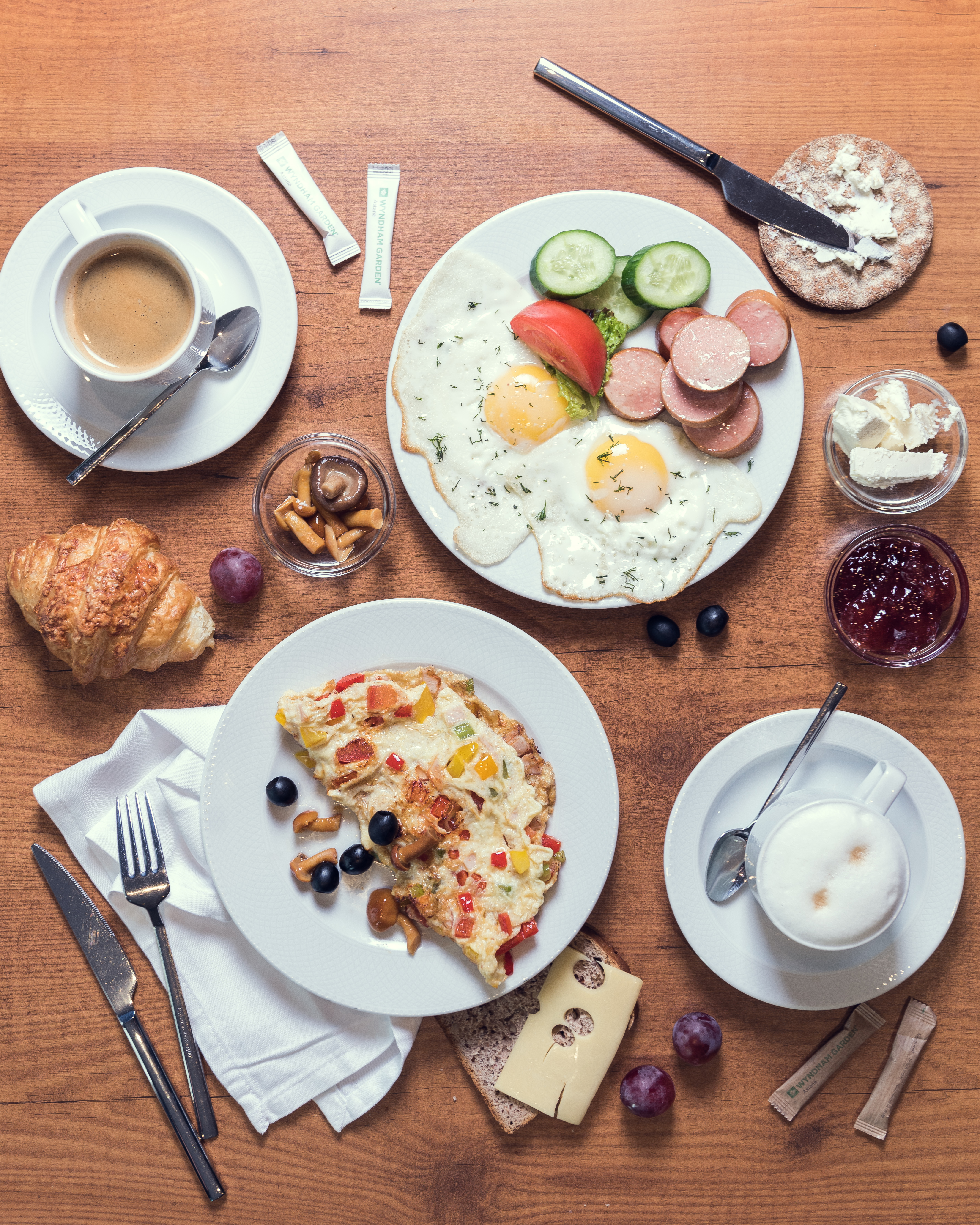 Фото отеля 2