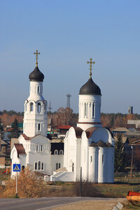 Tserkov Vladimira ravnoapostolnogo V Burmistrovo (derevnya Burmistrovo, Tsentralnaya ulitsa, 9А) ، كنيسة أرثوذكسية