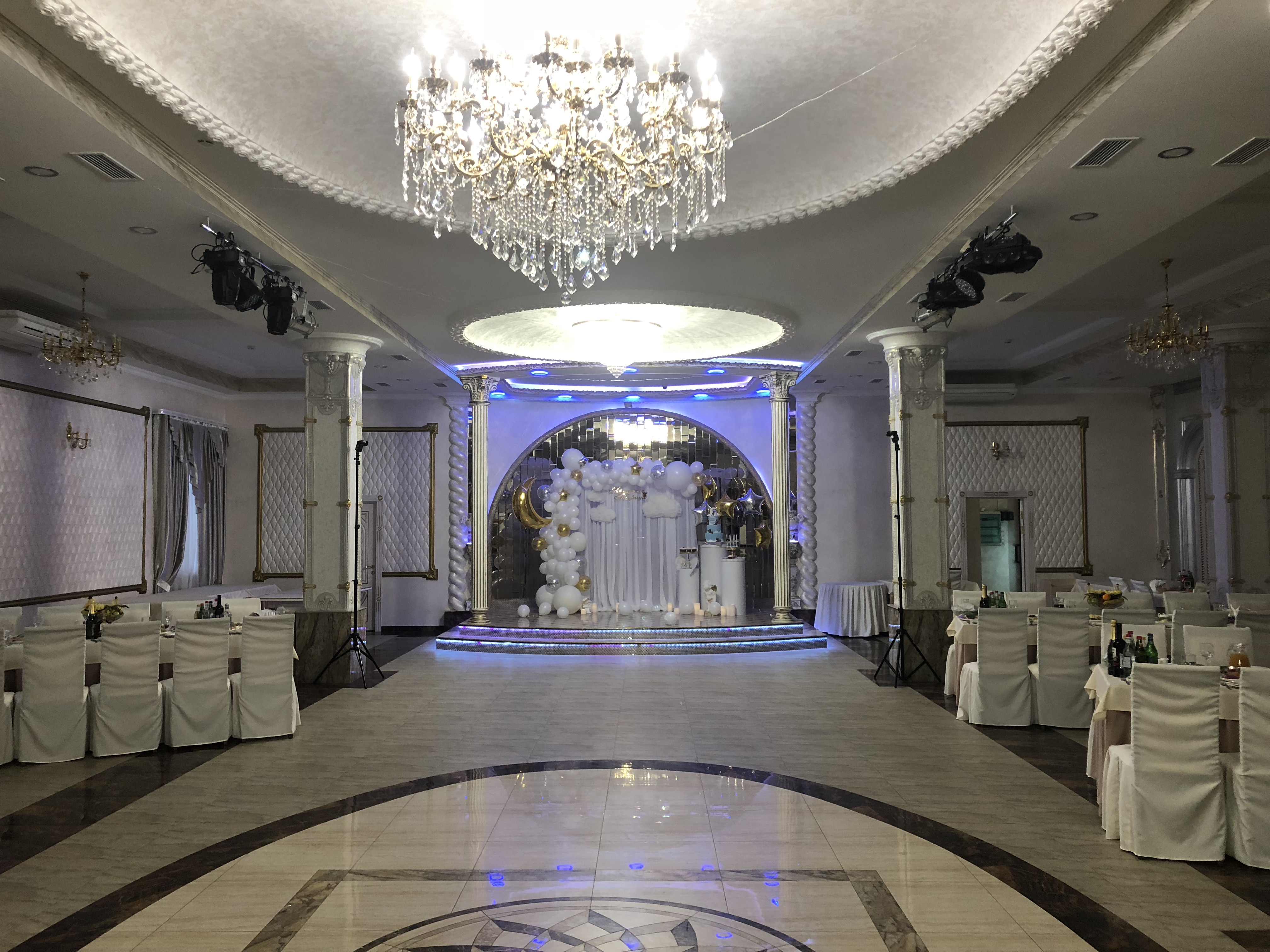 Фото Гранд Лион