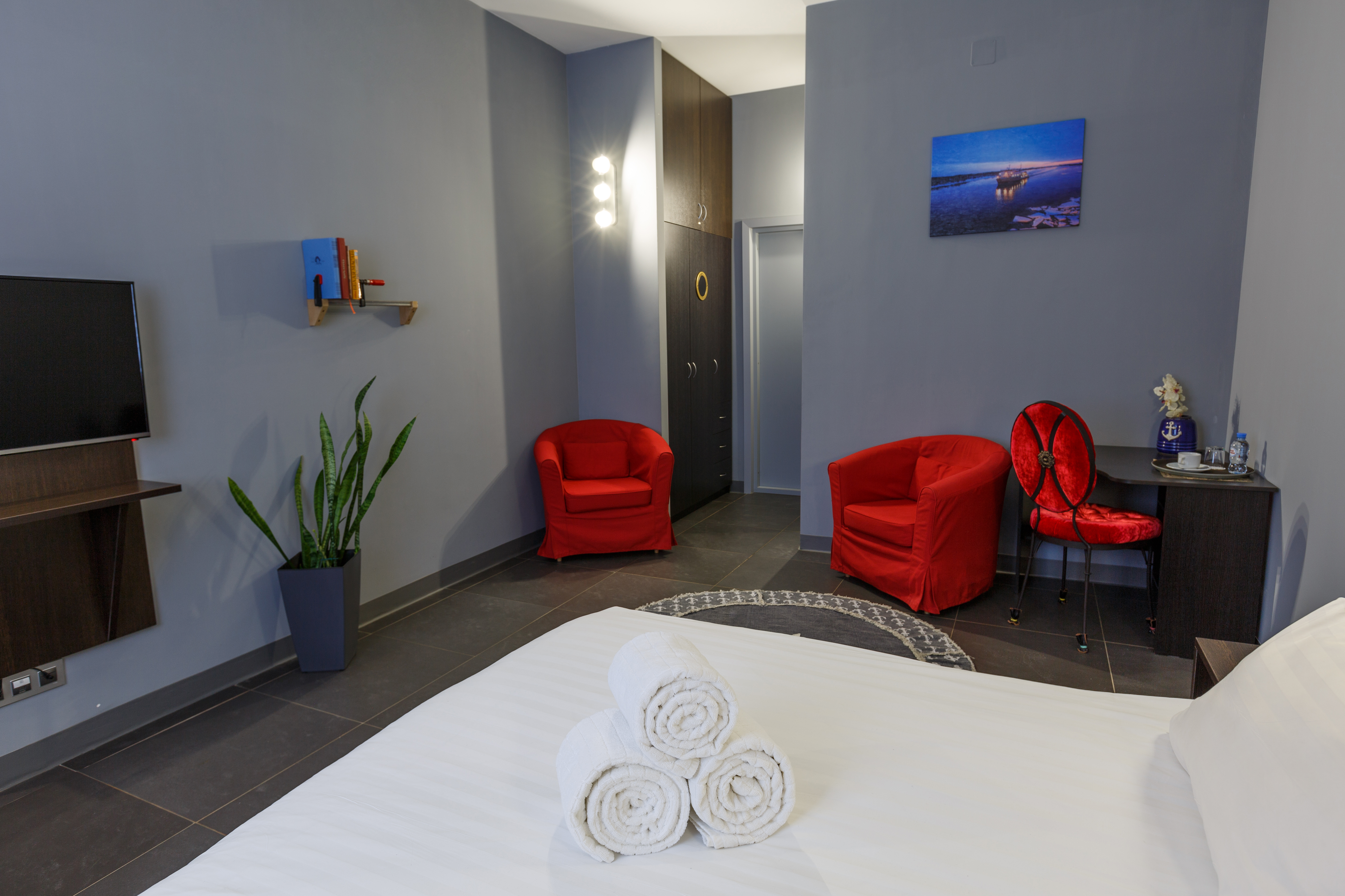 Фото Адмирал