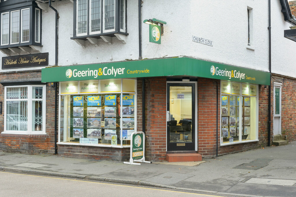 Land plots Geering & Colyer Estate Agent New Romney, Kent County, photo