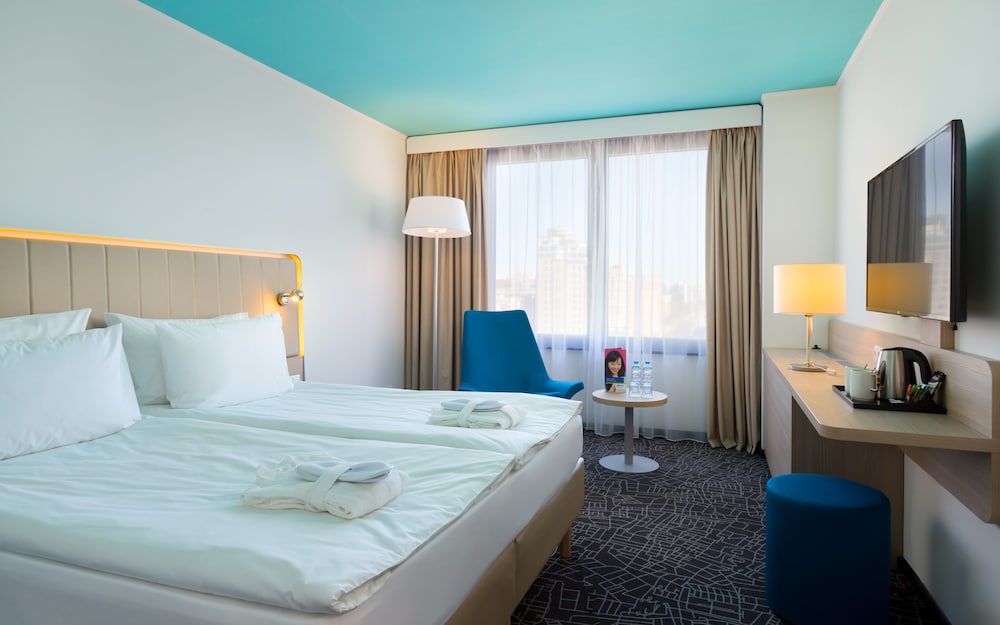 Фото Cosmos St. Petersburg Pribaltiyskaya Hotel