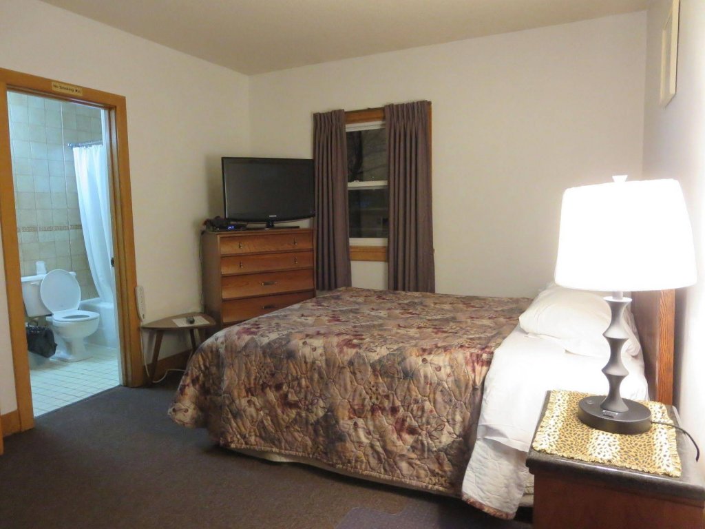 Фото Holiday Inn Motel