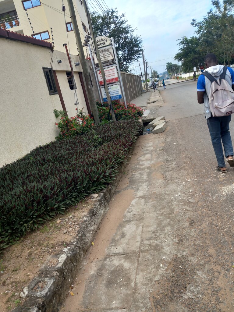 Dental clinic Beaver Clinic Dental Practice, Accra, photo