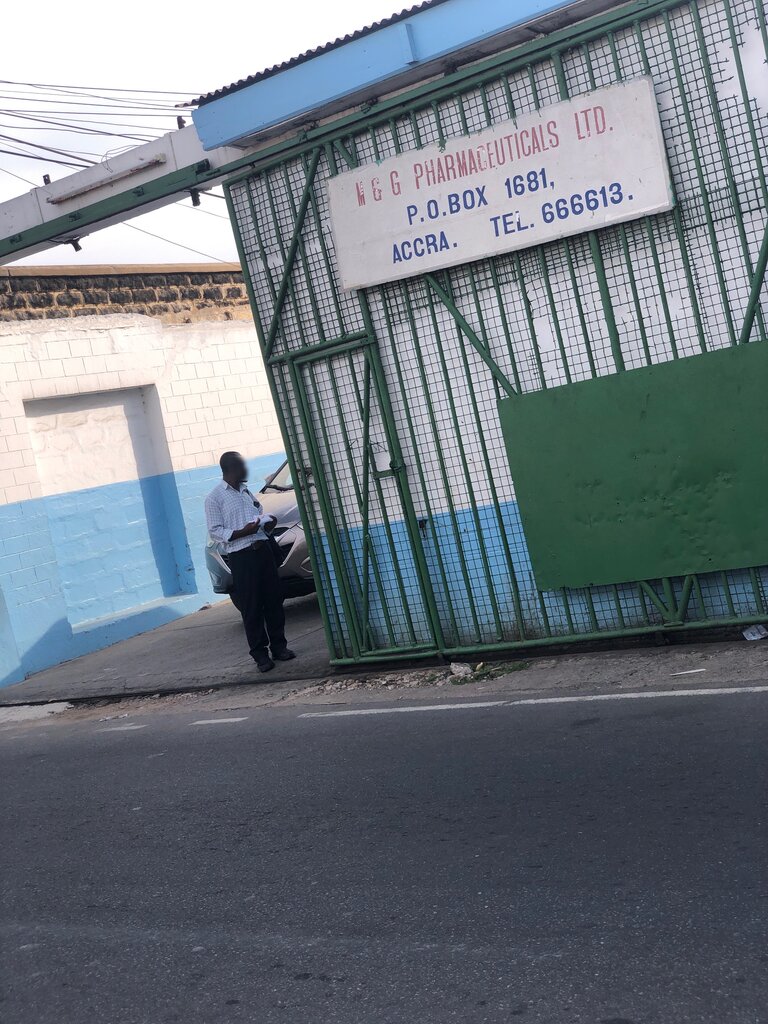 Pharmacy M&G, Accra, photo