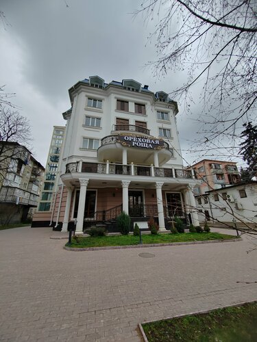 Гостиница Ореховая роща