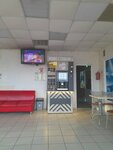 Коые с собой (Kosmonavtov Highway, 325А) ، آلة القهوة