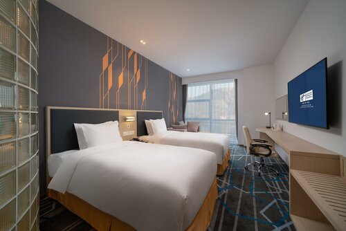 Гостиница Holiday Inn Express Qingdao Innovation Park by IHG в Циндао