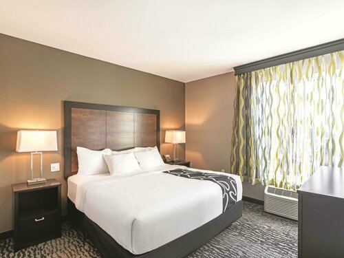 Гостиница La Quinta Inn & Suites by Wyndham Walla Walla в Уолла-Уолла