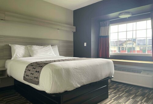 Гостиница Microtel Inn & Suites by Wyndham Bossier City в Бошьер Сити
