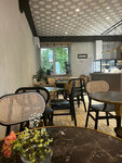 Moment № 7 (Minina Street, 27/4), coffee shop