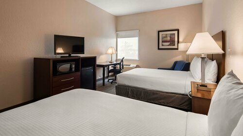 Гостиница Best Western Tampa в Тампе