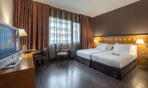 Гостиница Carlemany Girona