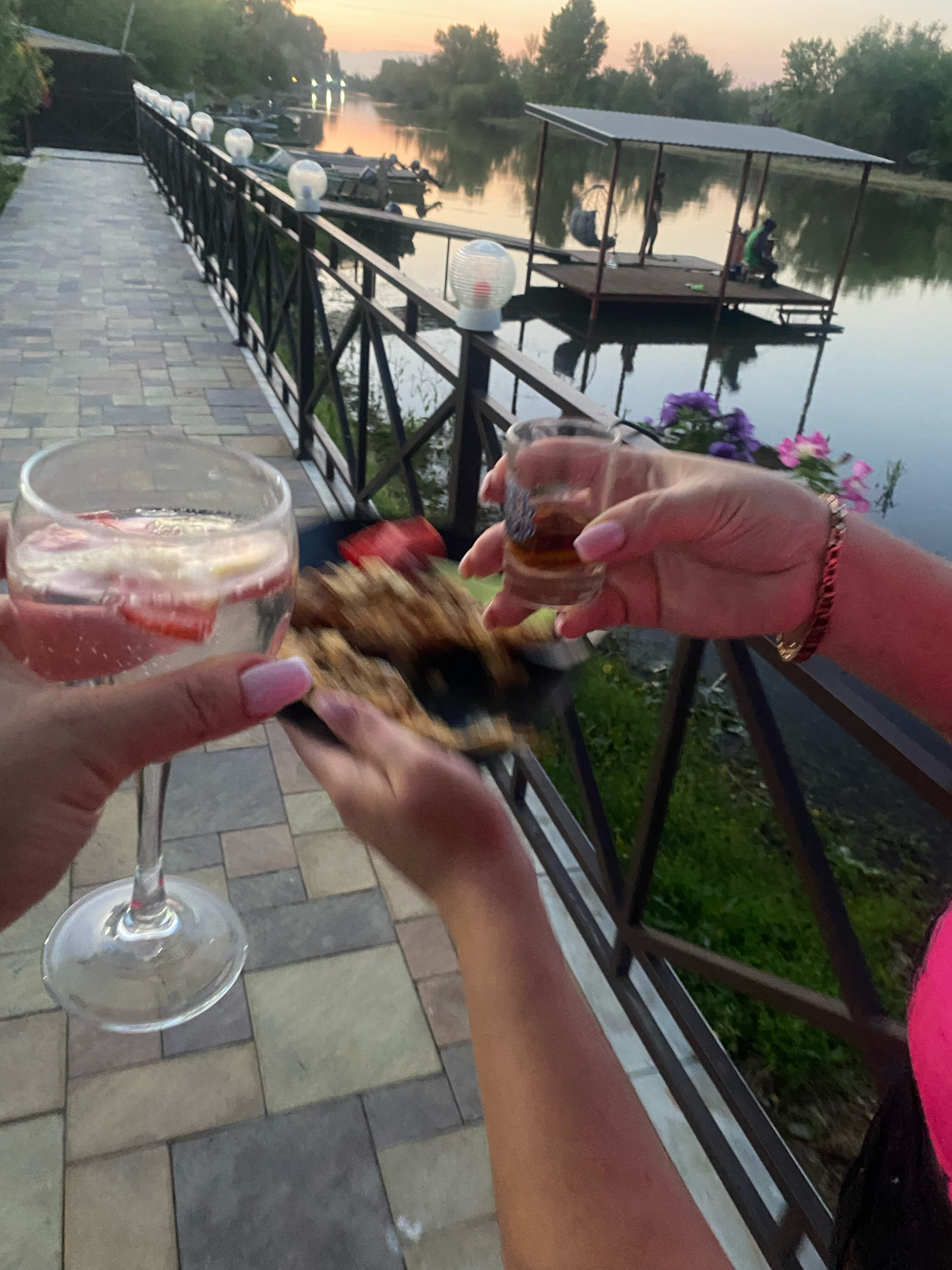 Фото Тополь - Эм