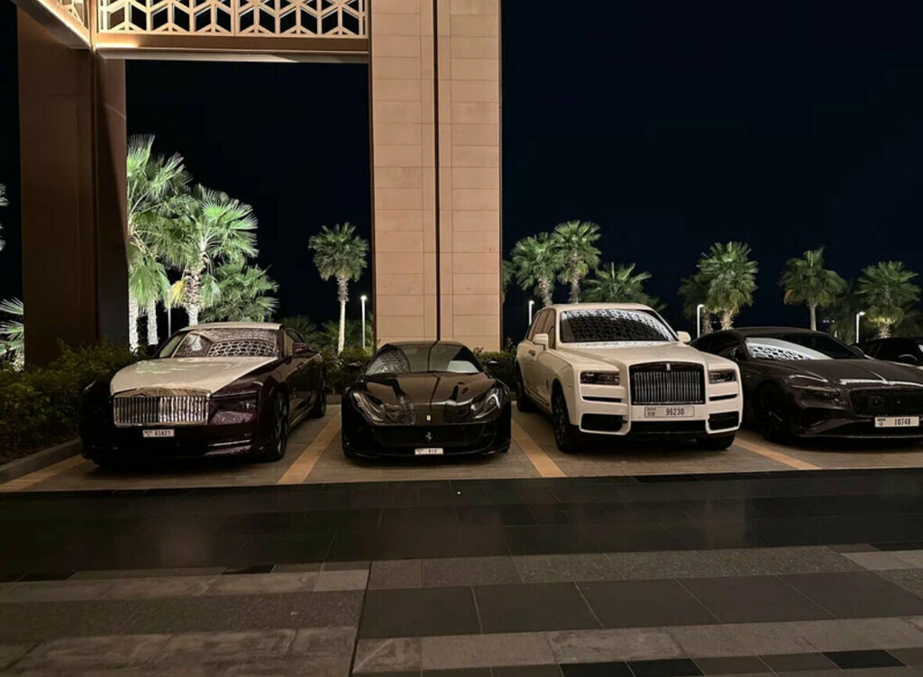 Car rental Easy2Drive, Dubai, photo