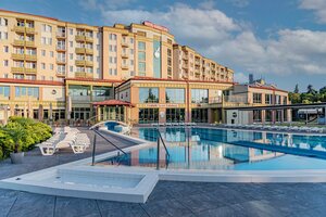 Гостиница Hotel Karos SPA в Залакароше