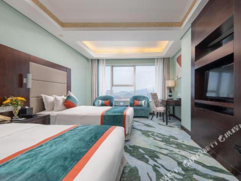 Фото Yimei Plaza Hotel