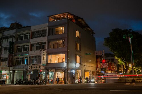 Хостел Five Elements Hostel Taipei в Тайбэе